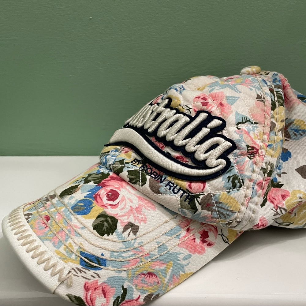 Floral Woman’s Australia Cap